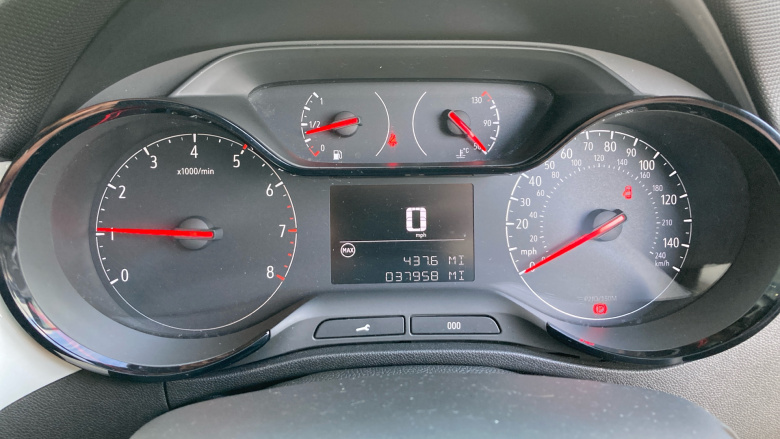 Vauxhall Crossland X 1.2 [83] Griffin 5dr [Start Stop] Petrol Hatchback